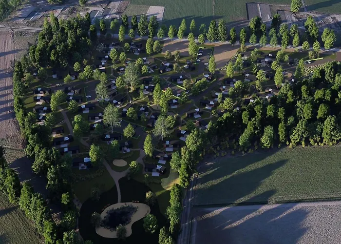 Family Retreat By Palette De-steppe Vakantiehuis