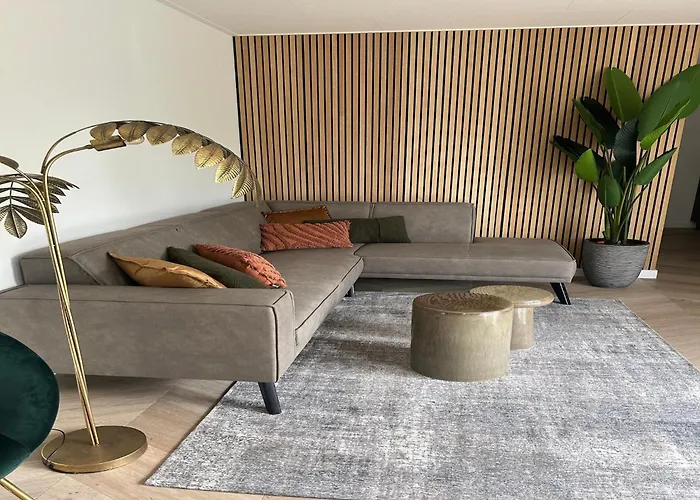 Family Retreat By Palette De-steppe בית נופש